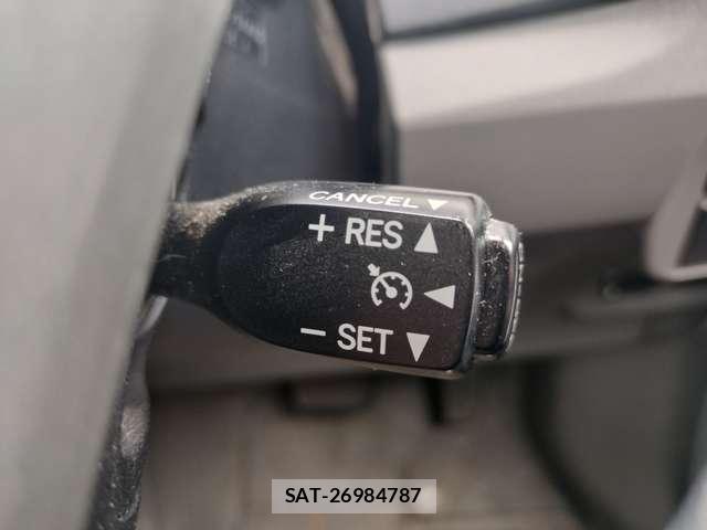 Toyota PRIUS 2010-04 8054202-7
