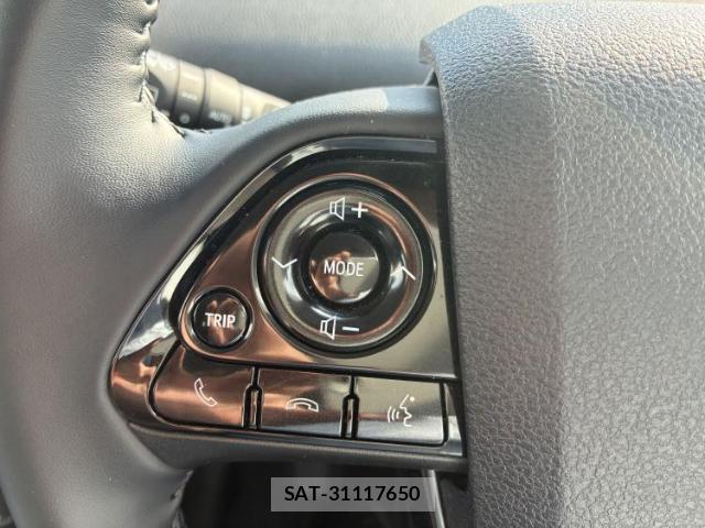 Toyota PRIUS 2021-03 8054397-8