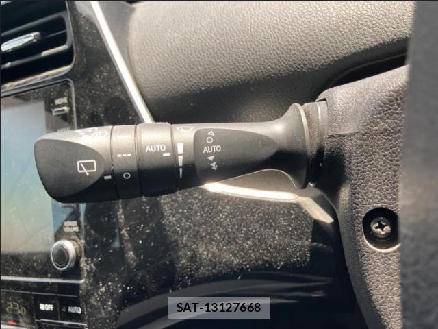 Toyota PRIUS 2021-07 8054482-16