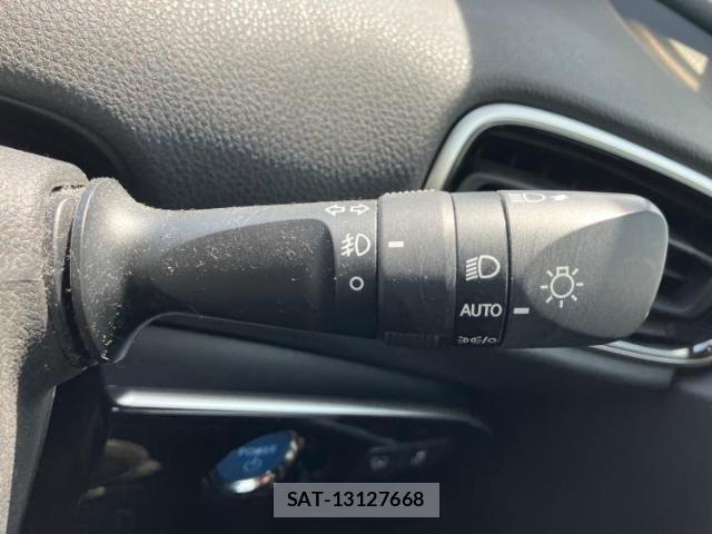 Toyota PRIUS 2021-07 8054482-17