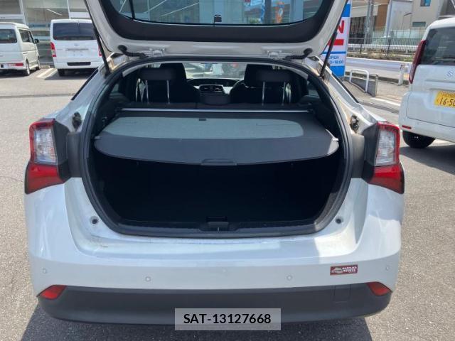 Toyota PRIUS 2021-07 8054482-7