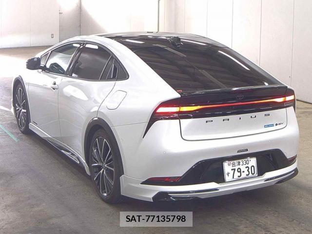 Toyota PRIUS 2023-07 8054653-1