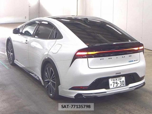 Toyota PRIUS 2023-07 8054653-4