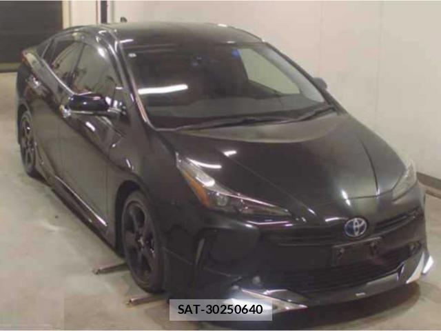 Toyota PRIUS 2022-02 8054759-3