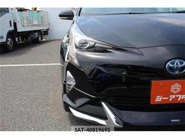 Toyota PRIUS 2018-03 8054929-12