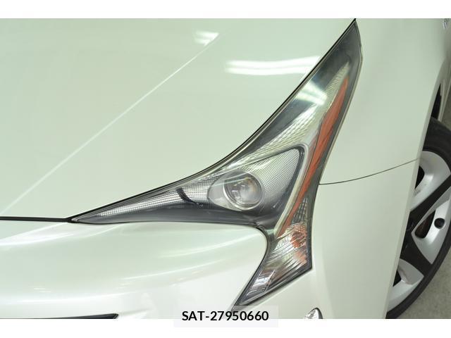 Toyota PRIUS 2016-03 8055147-12