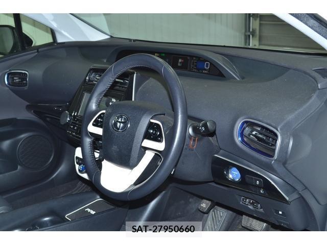Toyota PRIUS 2016-03 8055147-16
