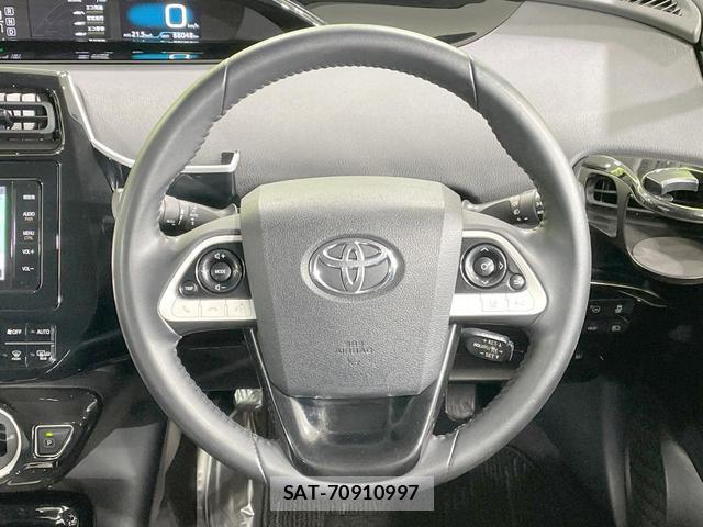 Toyota PRIUS 2016-07 8055158-11