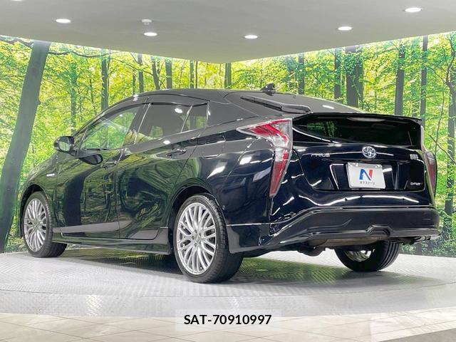 Toyota PRIUS 2016-07 8055158-17
