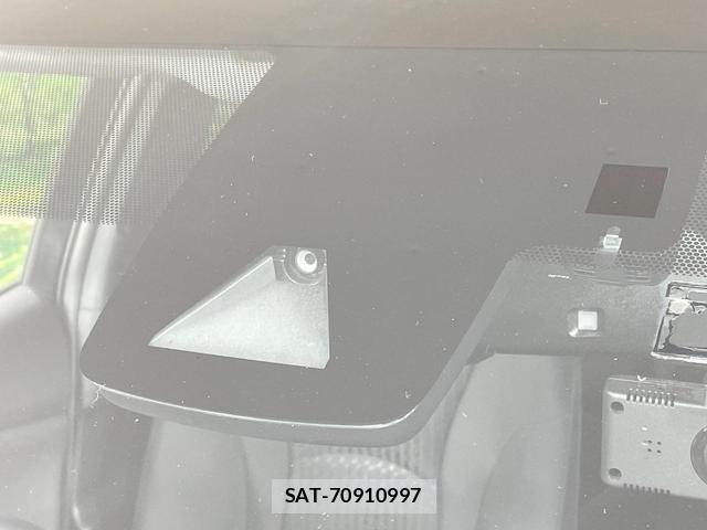 Toyota PRIUS 2016-07 8055158-6