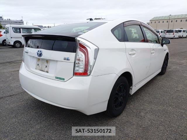Toyota PRIUS 2013-07 8055285-4