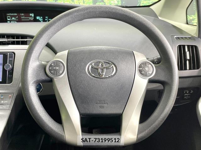 Toyota PRIUS 2014-01 8055477-10