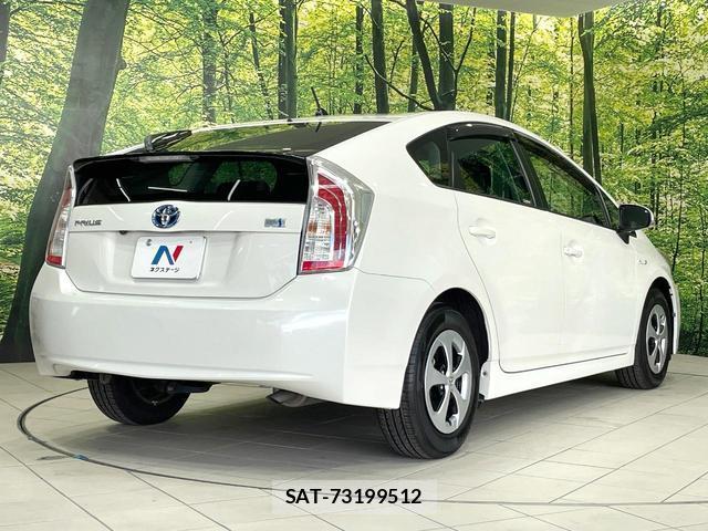 Toyota PRIUS 2014-01 8055477-16