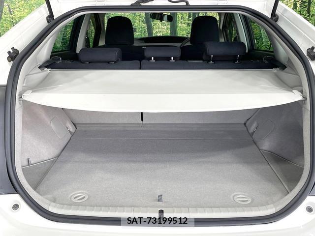 Toyota PRIUS 2014-01 8055477-9