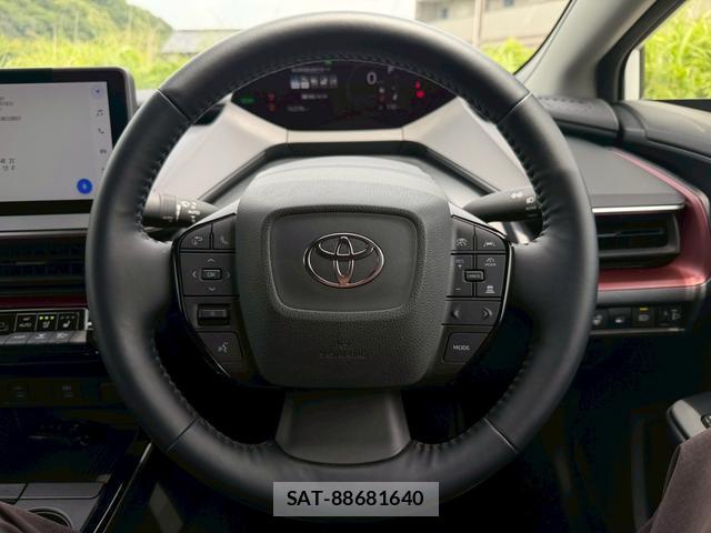Toyota PRIUS 2023-06 8055515-15