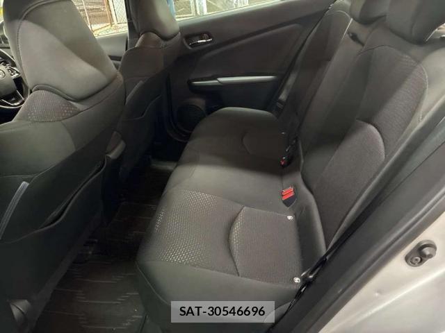 Toyota PRIUS 2019-06 8055560-6