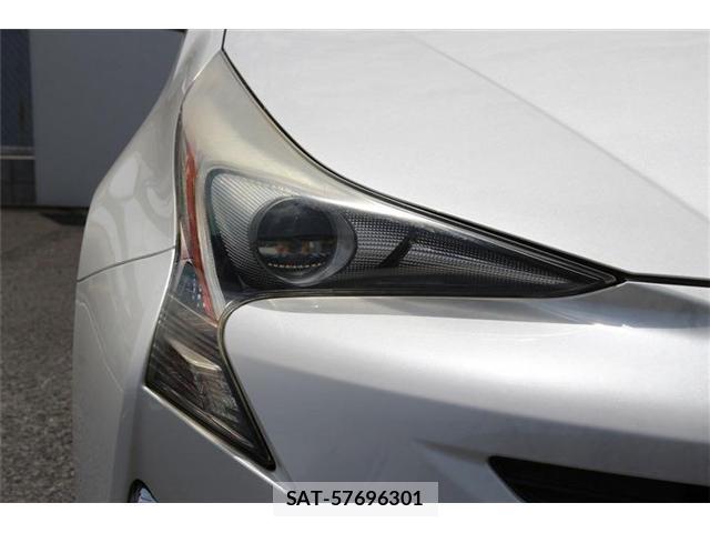 Toyota PRIUS 2016-02 8055664-11
