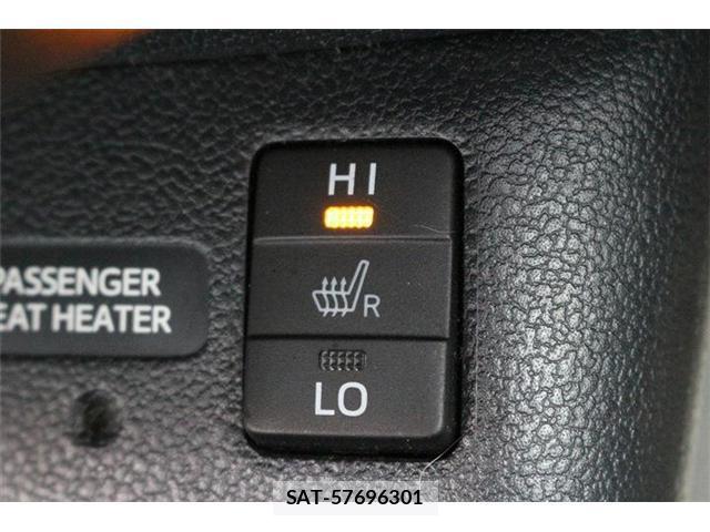 Toyota PRIUS 2016-02 8055664-3