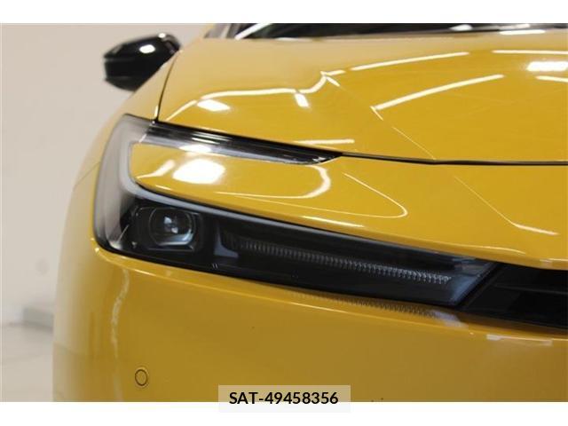 Toyota PRIUS 2023-12 8055892-17