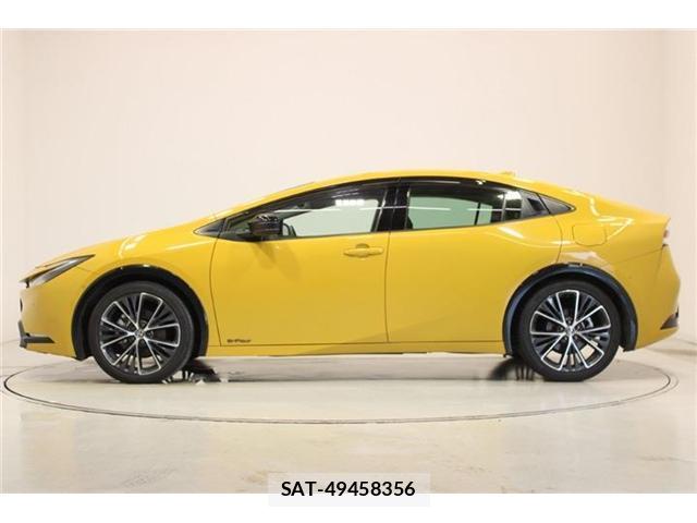 Toyota PRIUS 2023-12 8055892-9
