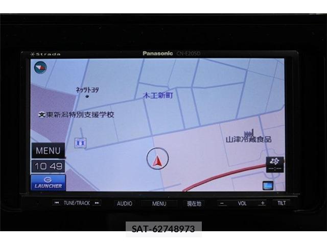Toyota PRIUS 2017-07 8055894-1