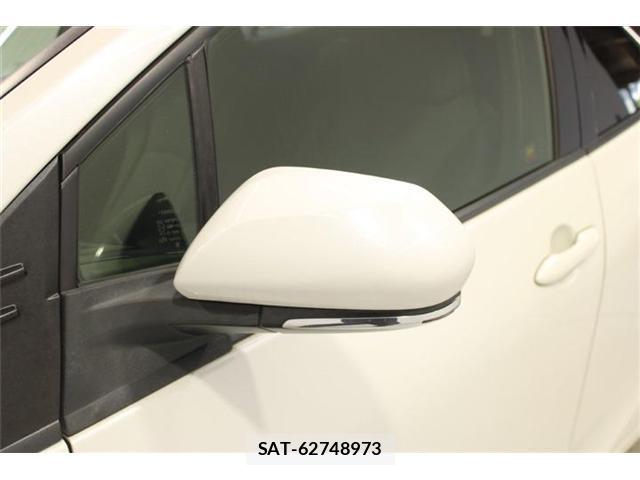Toyota PRIUS 2017-07 8055894-19