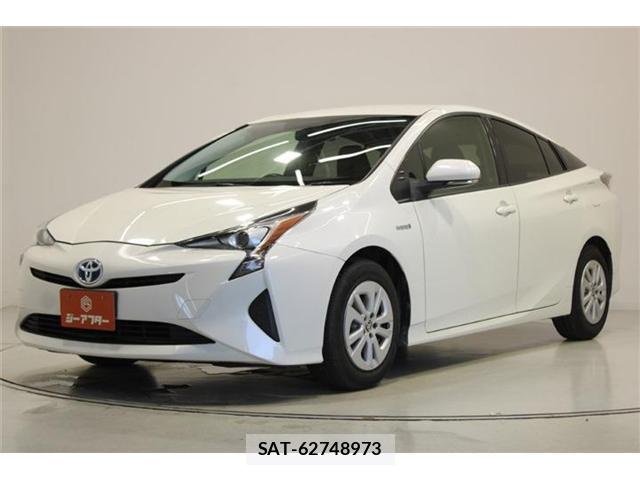 Toyota PRIUS 2017-07 8055894-7
