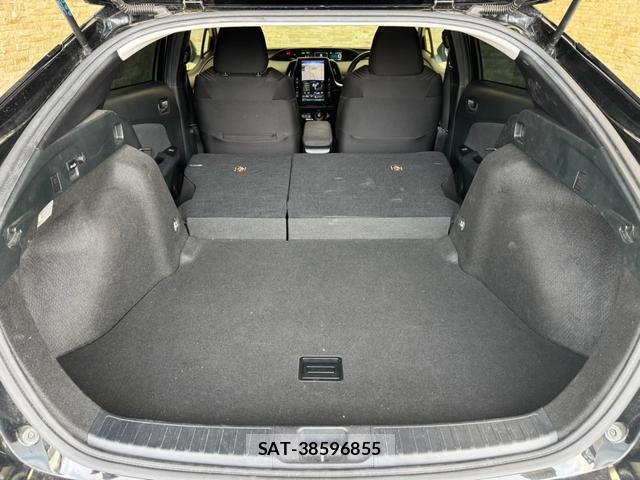 Toyota PRIUS 2021-03 8055968-14