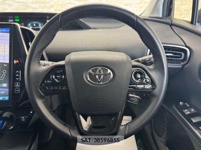 Toyota PRIUS 2021-03 8055968-18