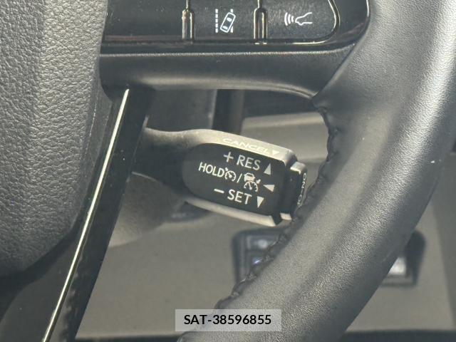 Toyota PRIUS 2021-03 8055968-6
