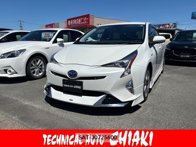 Toyota PRIUS 2016-02 8055982-0