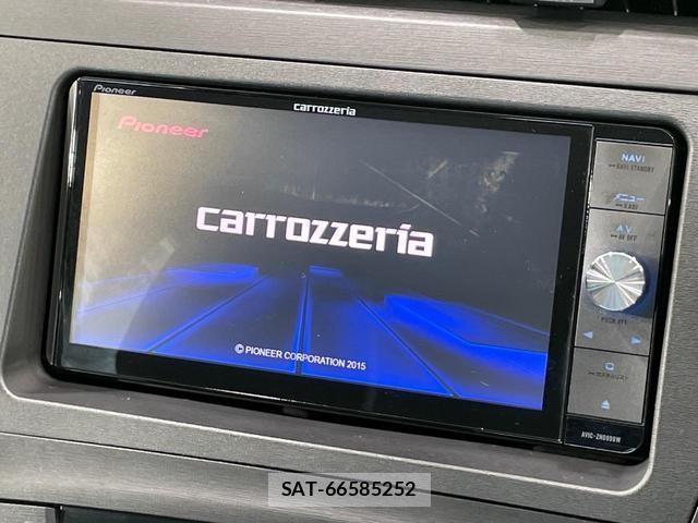 Toyota PRIUS 2010-01 8055996-2