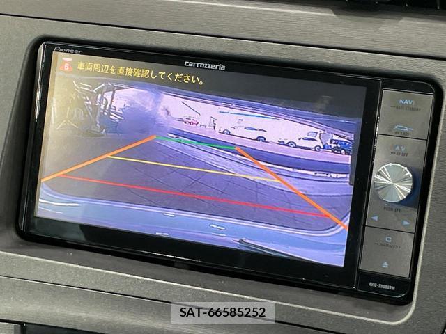 Toyota PRIUS 2010-01 8055996-3