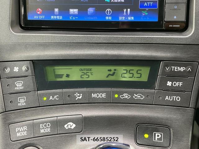 Toyota PRIUS 2010-01 8055996-6