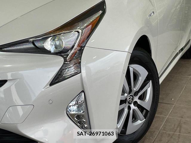 Toyota PRIUS 2017-11 8055999-11