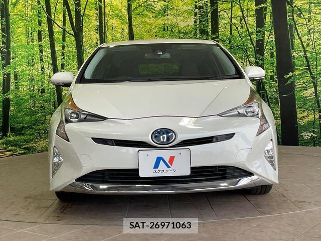 Toyota PRIUS 2017-11 8055999-13