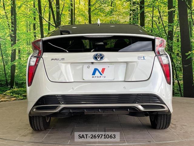 Toyota PRIUS 2017-11 8055999-14