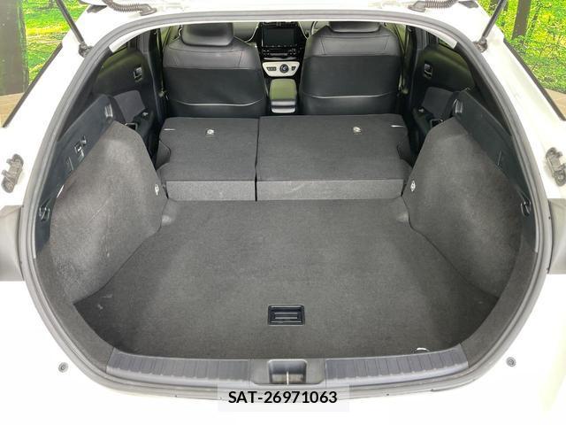 Toyota PRIUS 2017-11 8055999-9