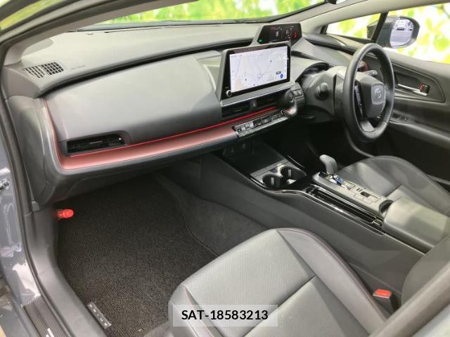 Toyota PRIUS 2024-02 8056113-6