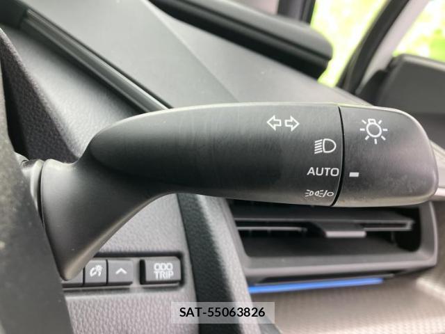 Toyota PRIUS 2023-02 8056120-15