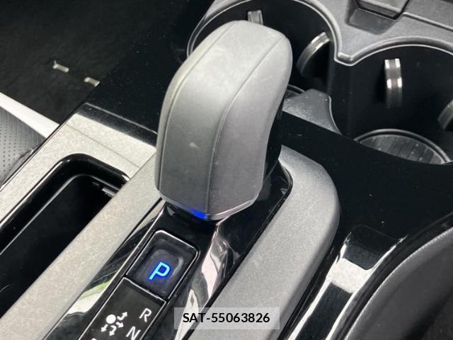 Toyota PRIUS 2023-02 8056120-17