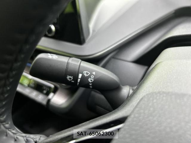 Toyota PRIUS 2024-12 8056132-17