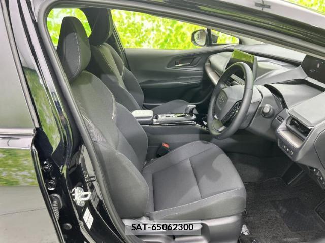 Toyota PRIUS 2024-12 8056132-3
