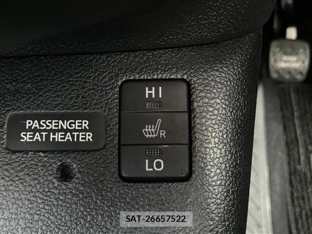 Toyota PRIUS 2015-12 8056172-13
