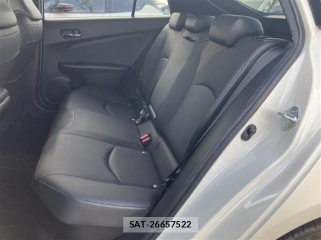 Toyota PRIUS 2015-12 8056172-6