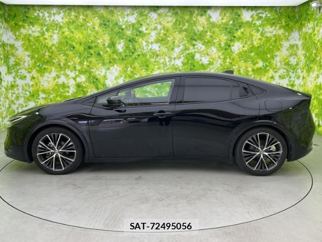 Toyota PRIUS 2023-11 8056179-1