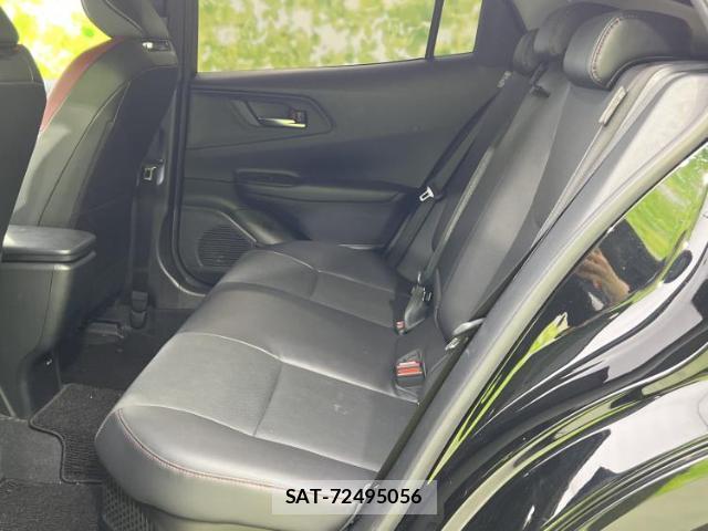 Toyota PRIUS 2023-11 8056179-6