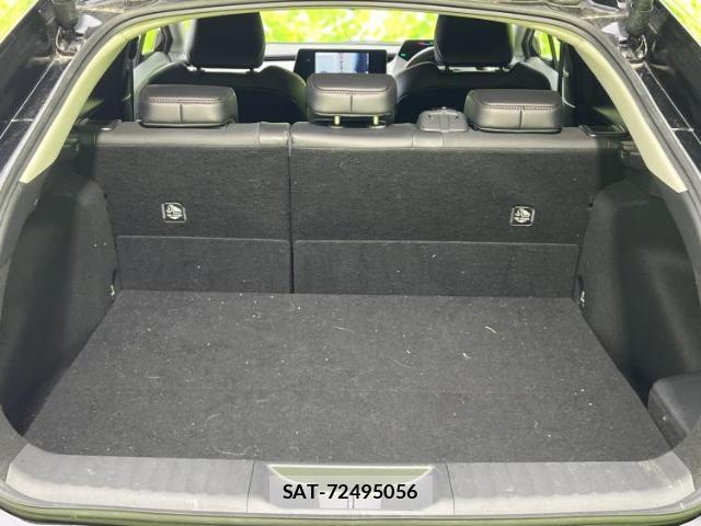 Toyota PRIUS 2023-11 8056179-7