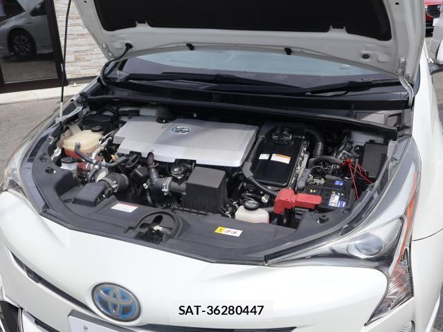Toyota PRIUS 2016-05 8056277-4