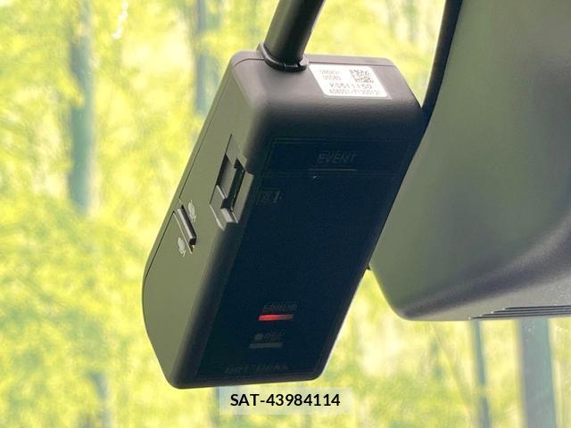 Toyota PROBOX 2020-06 8054418-3